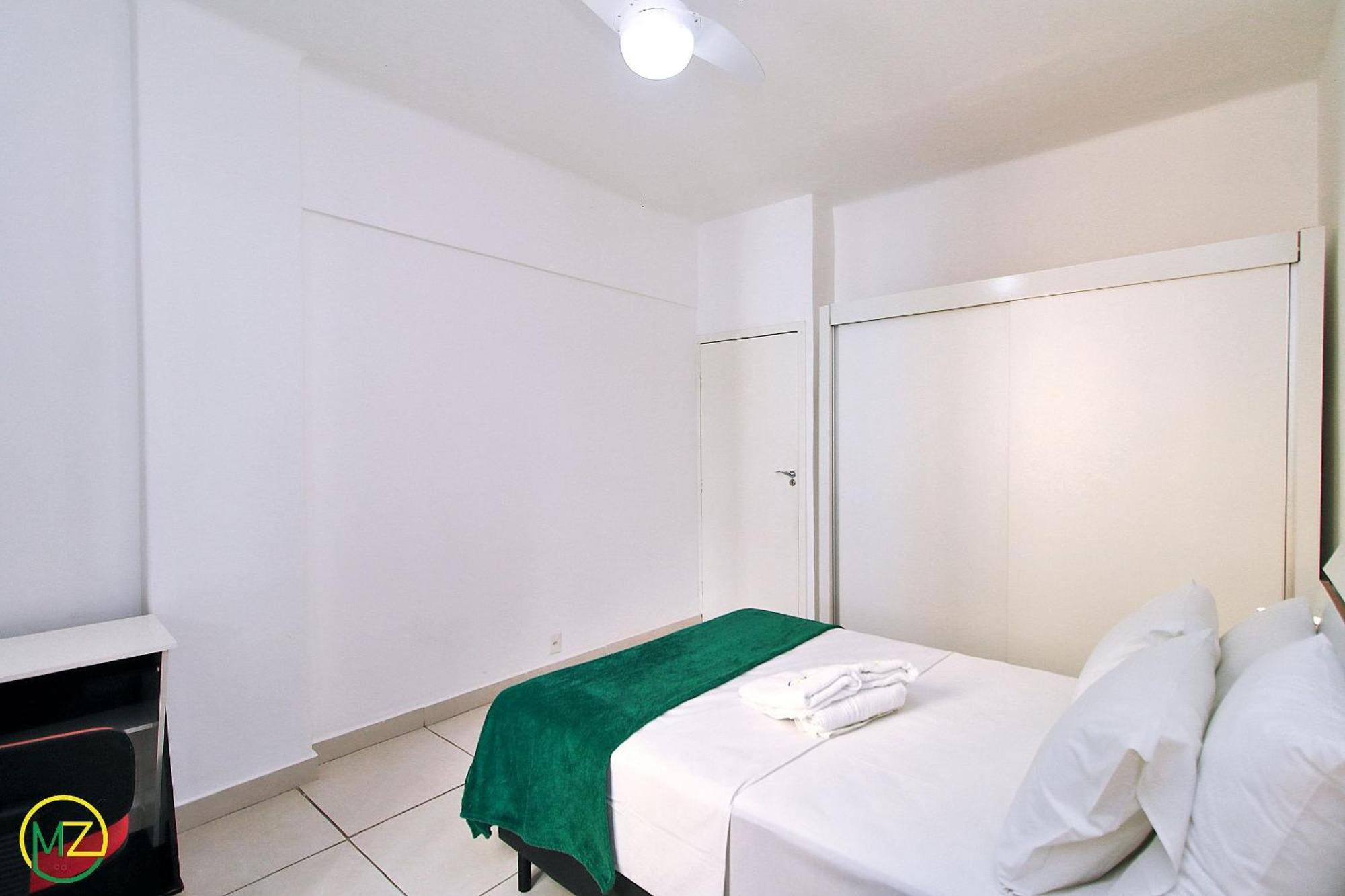 Otimo 2 Quartos Na Quadra Da 6 Pessoas Río de Janeiro